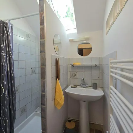 Avec Piscine Et Parking Prive En Perigord Noir - Fr-1-616-484 Dom wakacyjny Berbiguieres