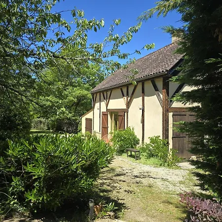 Avec Piscine Et Parking Prive En Perigord Noir - Fr-1-616-484 * Berbiguieres