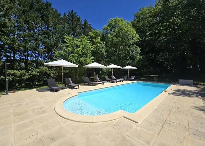 Дом отдыха Avec Piscine Et Parking Prive En Perigord Noir - Fr-1-616-484